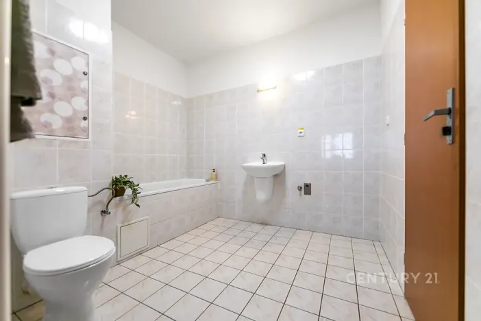 Prodej bytu 2+kk, Plzeň, Sedlecká, 69 m2