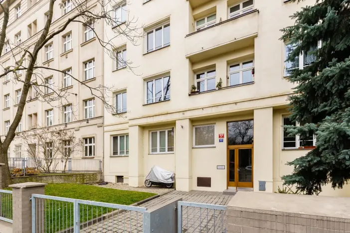 Pronájem bytu 1+1, Praha - Žižkov, Jičínská, 30 m2