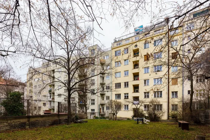 Pronájem bytu 1+1, Praha - Žižkov, Jičínská, 30 m2