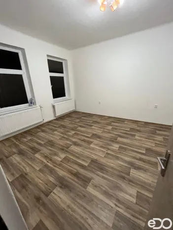 Prodej bytu 3+1, Jaroměř - Josefov, Na Trati, 75 m2