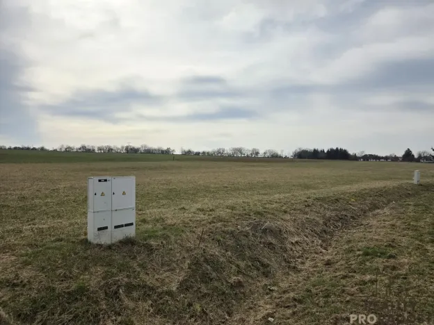 Prodej pozemku pro bydlení, Suchdol, 951 m2