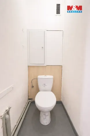 Pronájem bytu 3+1, Kadaň, Chomutovská, 70 m2