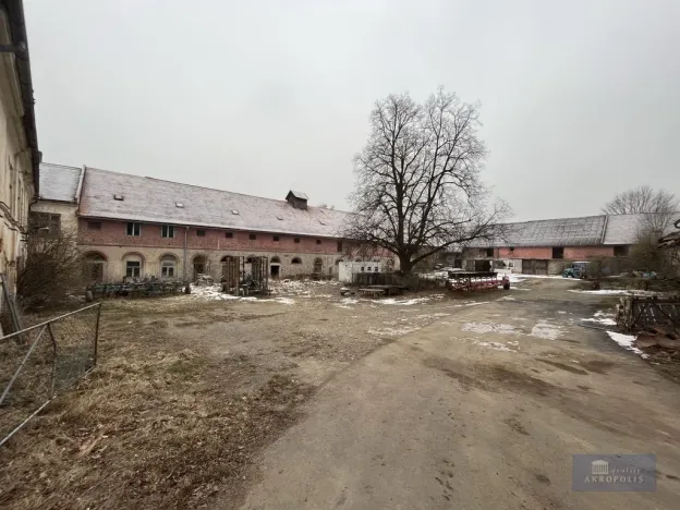 Prodej komerčního pozemku, Pavlov, 2000000 m2