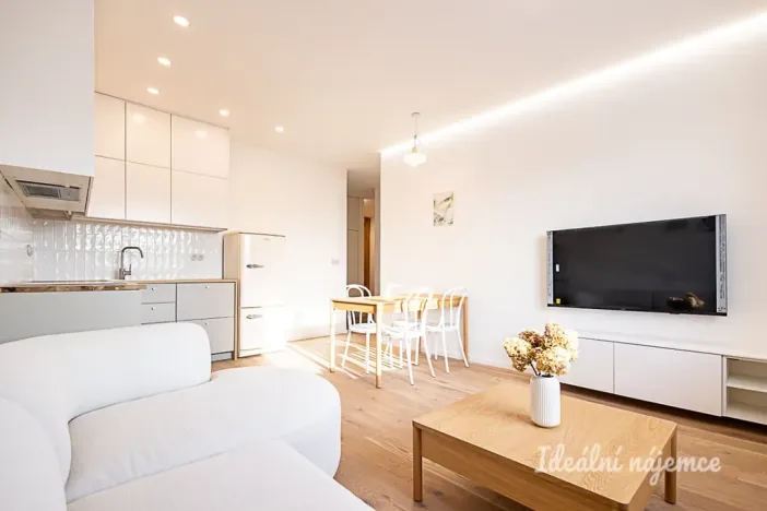 Pronájem bytu 2+kk, Praha - Vršovice, Přípotoční, 55 m2