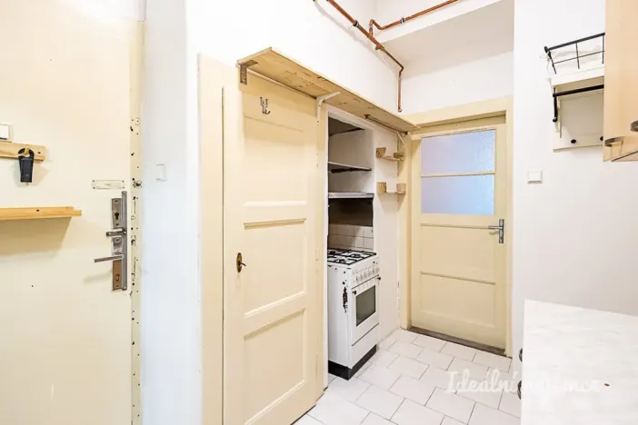 Pronájem bytu 3+1, Praha - Žižkov, Žerotínova, 72 m2