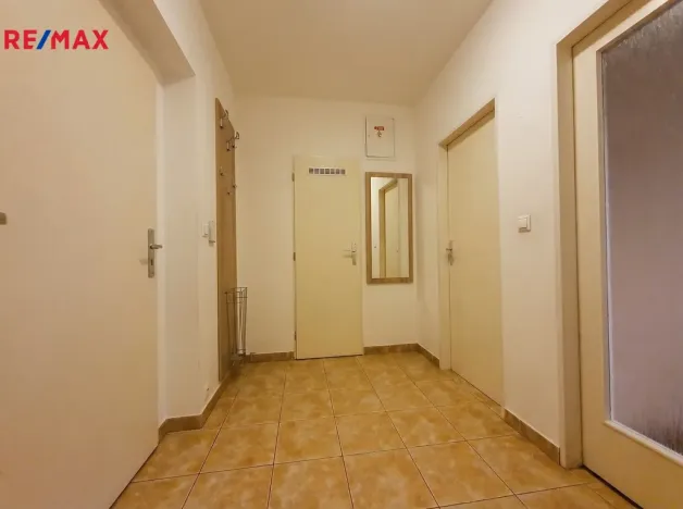 Pronájem bytu 2+kk, Praha - Letňany, Bechlínská, 53 m2