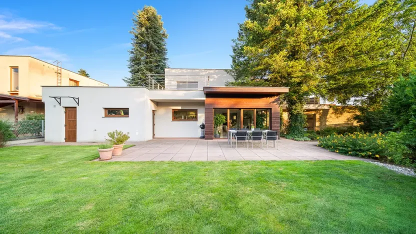 Prodej rodinného domu, Hradec Králové - Malšovice, Sportovní, 248 m2