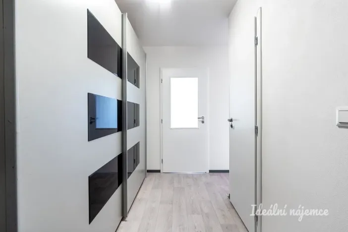 Pronájem bytu 2+kk, Praha - Střížkov, Bínova, 53 m2