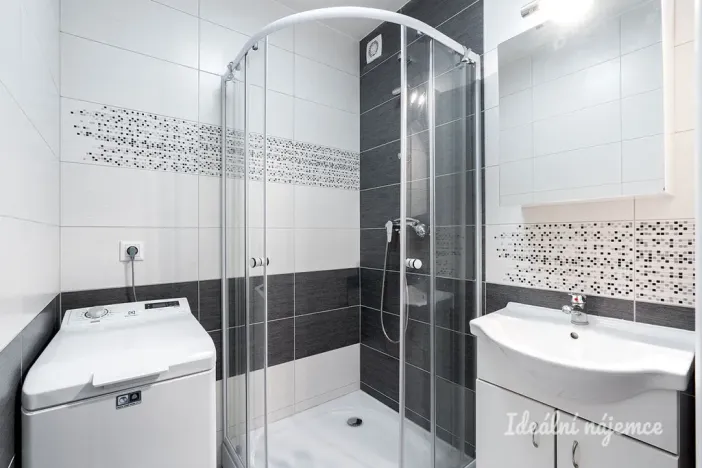 Pronájem bytu 2+kk, Praha - Střížkov, Bínova, 53 m2