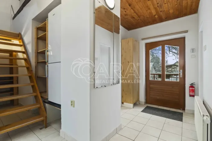 Pronájem rodinného domu, Říčany - Jažlovice, Hlavní, 104 m2