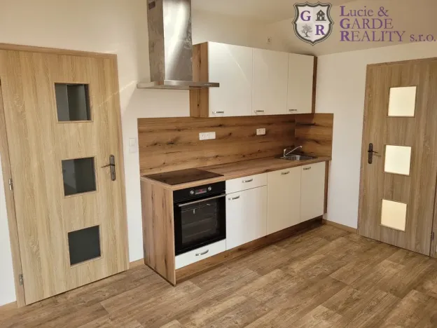 Pronájem bytu 2+kk, Mladá Vožice, Třída Václava Vaniše, 60 m2