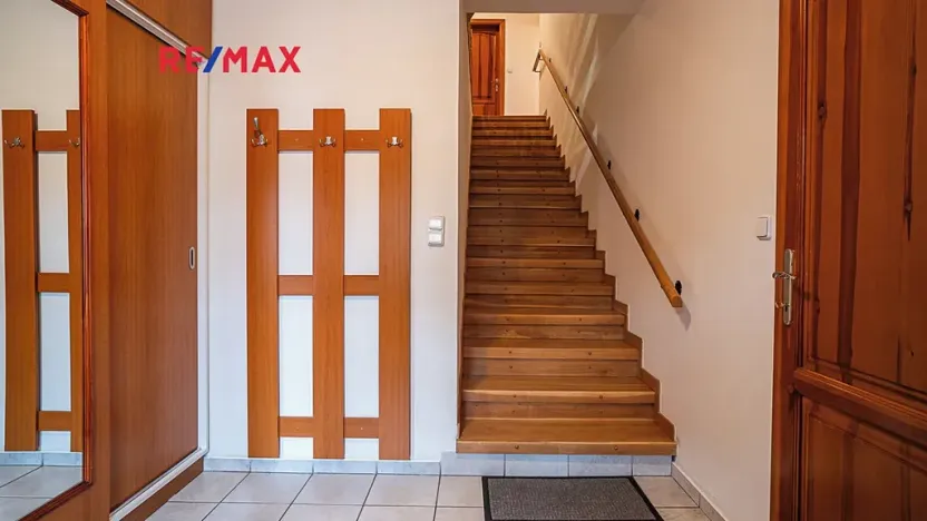 Prodej rodinného domu, Cvikov, Komenského, 298 m2