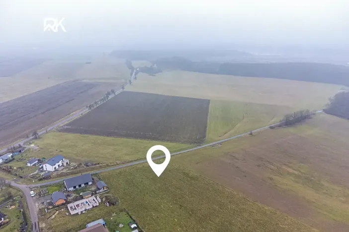 Prodej pozemku pro bydlení, Uhersko, 944 m2