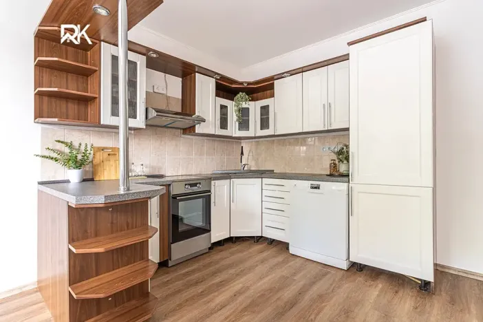 Prodej rodinného domu, Zásmuky, Komenského nám., 133 m2