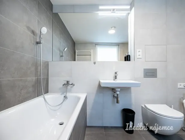 Pronájem bytu 1+kk, Praha - Michle, U plynárny, 37 m2