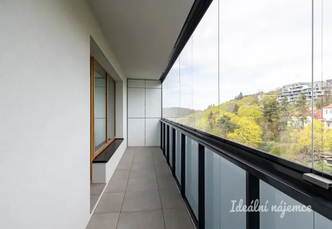 Pronájem bytu 1+kk, Praha - Michle, U plynárny, 37 m2