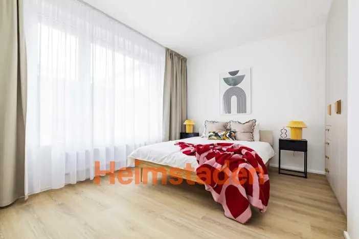Pronájem bytu 3+kk, Praha - Holešovice, U Pergamenky, 82 m2