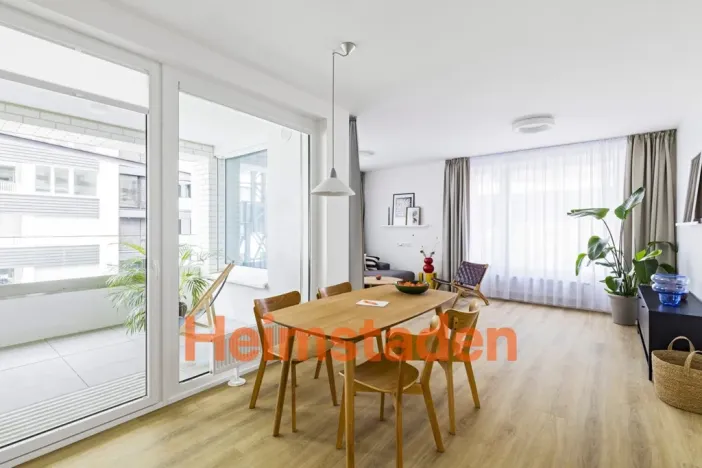 Pronájem bytu 3+kk, Praha - Holešovice, U Pergamenky, 82 m2