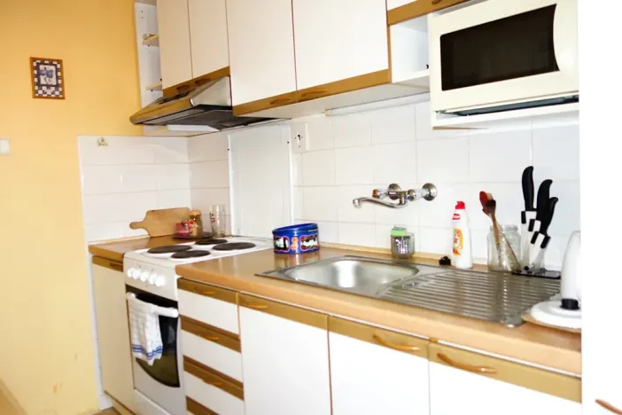 Prodej bytu 3+1, Čerčany, Družstevní, 64 m2