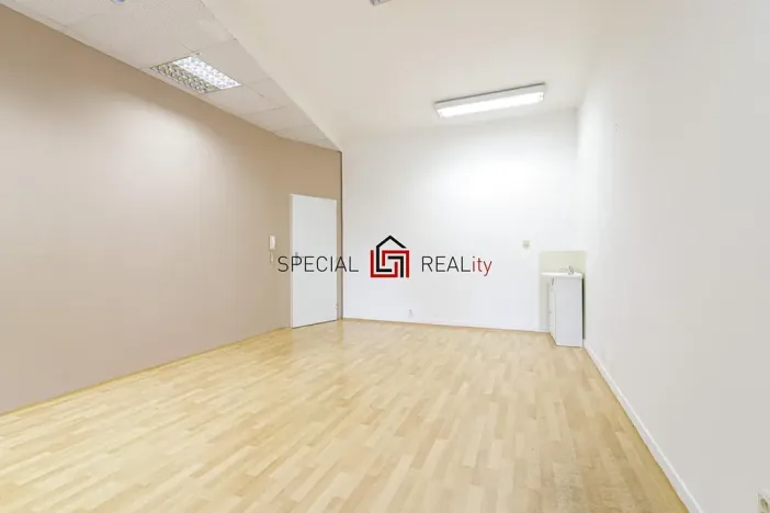 Prodej ordinace, Ostrava, U Staré elektrárny, 169 m2