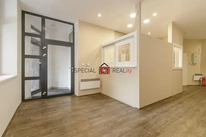 Prodej obchodního prostoru, Ostrava, U Staré elektrárny, 63 m2