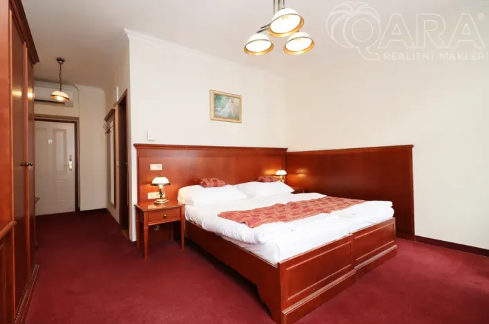 Pronájem bytu 1+kk, Praha - Vinohrady, Balbínova, 24 m2