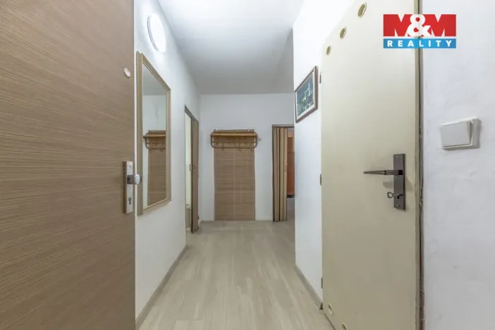 Prodej bytu 2+1, Děčín - Děčín IX-Bynov, Teplická, 61 m2