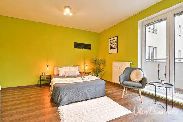 Prodej bytu 1+kk, Praha - Záběhlice, Mikanova, 33 m2