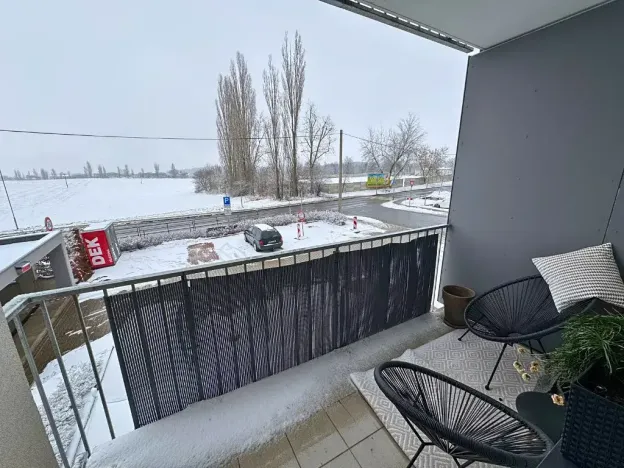 Pronájem bytu 1+kk, Horoměřice, Velvarská, 28 m2