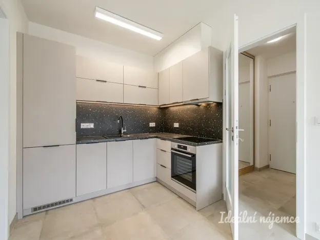 Pronájem bytu 2+kk, Praha - Čimice, Hrašeho, 53 m2