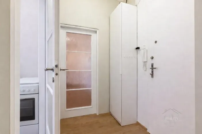 Pronájem bytu 1+1, Praha - Nové Město, Žitná, 26 m2