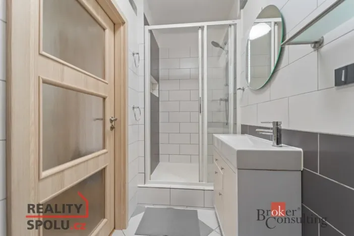 Pronájem bytu 2+kk, Opatovice nad Labem, Smetanova, 51 m2