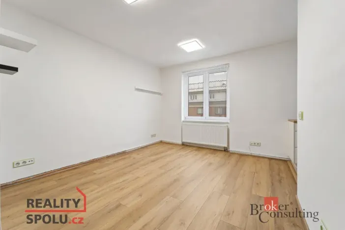 Pronájem bytu 2+kk, Opatovice nad Labem, Smetanova, 51 m2