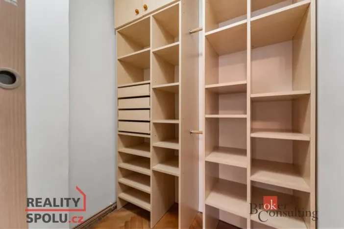 Pronájem bytu 2+kk, Opatovice nad Labem, Smetanova, 51 m2