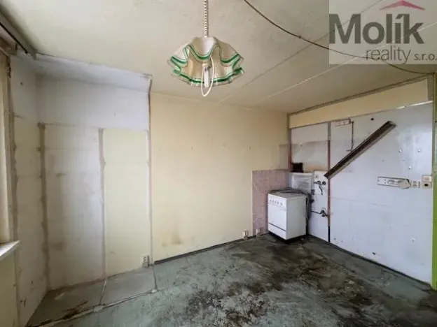 Prodej bytu 1+1, Jirkov, Pod Přivaděčem, 36 m2