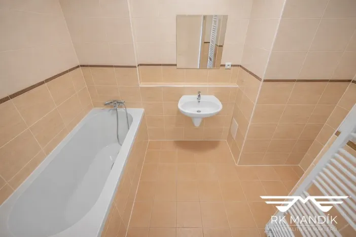 Pronájem bytu 2+kk, Praha - Jinonice, Břežánecká, 61 m2