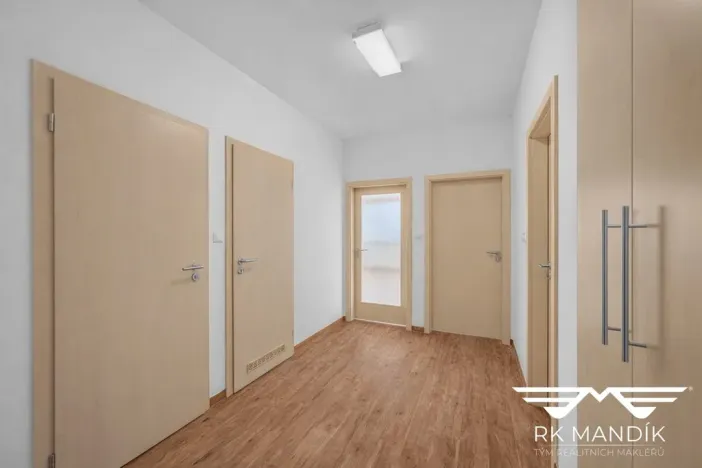 Pronájem bytu 2+kk, Praha - Jinonice, Břežánecká, 61 m2