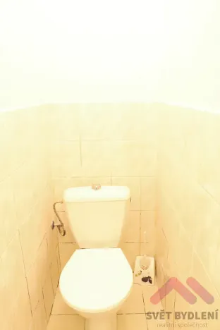 Pronájem bytu 1+kk, Praha - Žižkov, Krásova, 14 m2