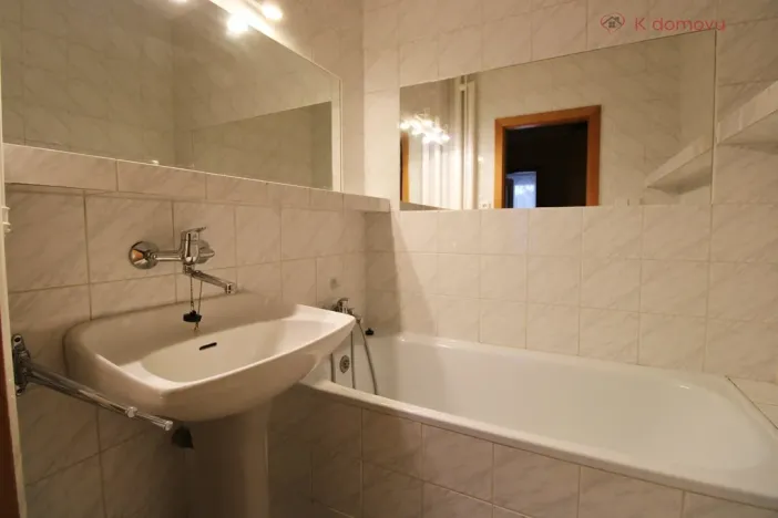 Pronájem bytu 3+1, Zlín - Malenovice, Mlýnská, 68 m2