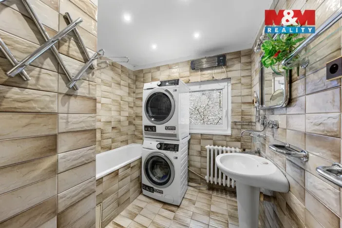 Prodej rodinného domu, Krupka - Vrchoslav, Na Příkopě, 270 m2