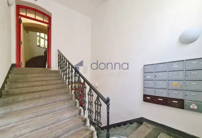 Pronájem bytu 3+kk, Praha, Hartigova, 53 m2