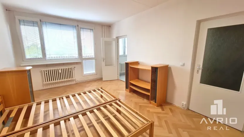 Pronájem bytu 1+1, Brno, Loosova, 37 m2