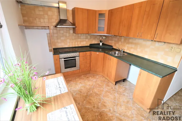 Pronájem bytu 2+1, Ostrava - Poruba, Otakara Jeremiáše, 60 m2