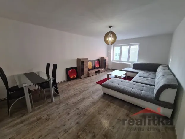 Pronájem bytu 2+1, Opava - Předměstí, náměstí Svaté Hedviky, 51 m2