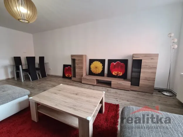 Pronájem bytu 2+1, Opava - Předměstí, náměstí Svaté Hedviky, 51 m2