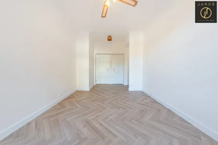 Prodej bytu 4+kk, Praha - Dejvice, V Šáreckém údolí, 121 m2
