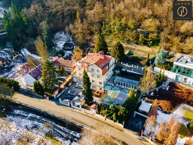 Prodej bytu 4+kk, Praha - Dejvice, V Šáreckém údolí, 121 m2