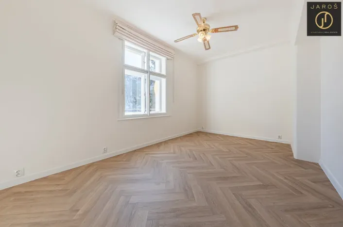 Prodej bytu 4+kk, Praha - Dejvice, V Šáreckém údolí, 175 m2