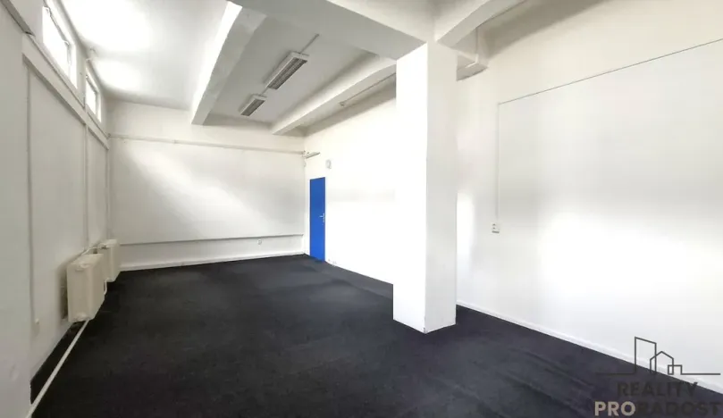 Pronájem obchodního prostoru, Brno, Lidická, 150 m2