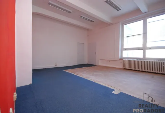 Pronájem obchodního prostoru, Brno, Lidická, 150 m2